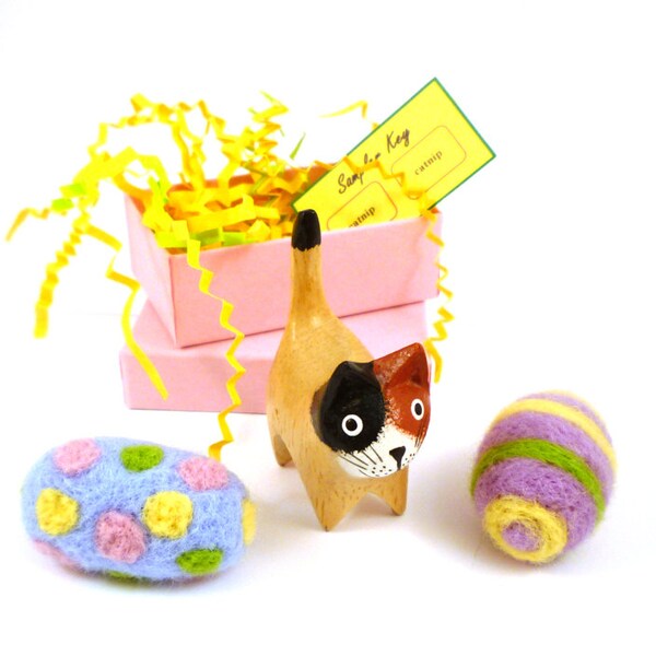 Easter Catnip Candies - Pink and Purple Easter Eggs - Needle Felted Wool Mini Gift Box