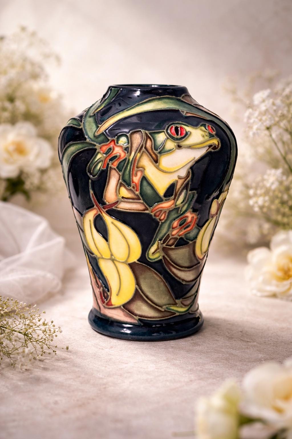 Moorcroft Vase - Etsy Canada