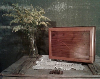 Gentlemen Catch All Tray Mechanical Men/'s Valet Box Wooden Jewelry Box Gentlemen/'s Vintage Valet Box Upcycled Jewelry Box,