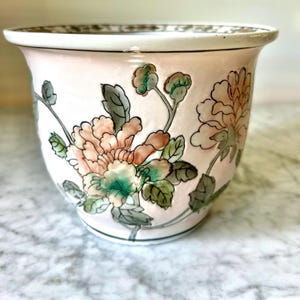 Vintage Hand Painted Porcelain Planter Macau Floral Cache Pot Pink Green Cottage Decor Plant Pot 5”