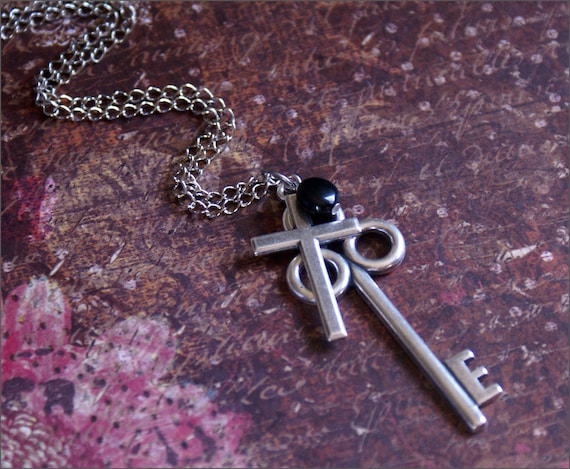 Faith key shop necklace