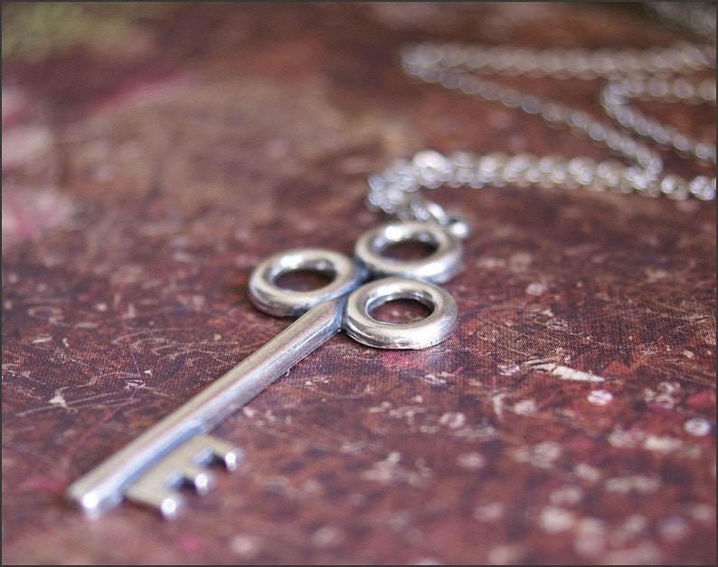 Silver Key Necklace LARGE SILVER PENDANT Simple, Classic, Vintage Style Skeleton Key, Pretty Gift for Sister, Wife, Friend, Mother image 2