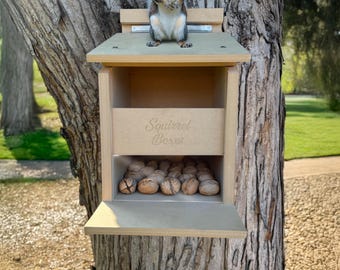 Composite Squirrel Feeder