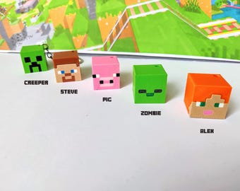 Pixel Art Keychain, Retro Pixel Cube Keyring, Pixel Character Keychain, Gamer Gift