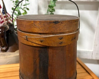 Seau Firkin Antique en Bois Primitif