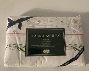Lenzuolo piatto matrimoniale vintage Laura Ashley CASTLEBERRY, nuovo, fondo di magazzino, sigillato.