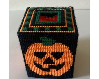 Vtg Ręcznie robiona plastikowa włóczka na Halloween Jack-o'-lantern dynia na pudełko chusteczek