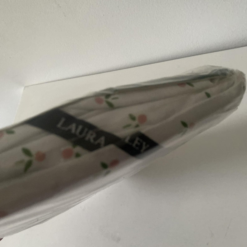 Vintage Laura Ashley Castleberry King Size Fitted Sheet OLD STOCK Sealed FLAW image 11