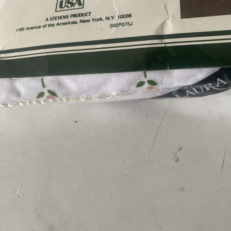 Vintage Laura Ashley Castleberry King Size Fitted Sheet OLD STOCK Sealed FLAW image 10