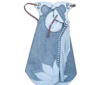 Handsydda Arizona Bells-leggings med mockafransar – Arizona Bell Step-in-chaps, specialanpassad utrustning i äkta läder för rodeos och ridning