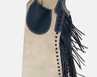 Handsydda Arizona Bells-leggings med mockafransar – Arizona Bell Step-in-chaps, specialanpassad utrustning i äkta läder för rodeos och ridning