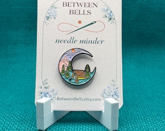 Cabin Moon Needle Minder | Cozy Mountain Magnet | Nature & Camping Aesthetic | Woodland Design | Cross Stitch Needle Holder