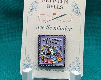 Late Night Reader Club Goose Needle Minder, Bookish Goose Enamel Needle Holder for Cross Stitch, Embroidery, Needlepoint, Reading Gift