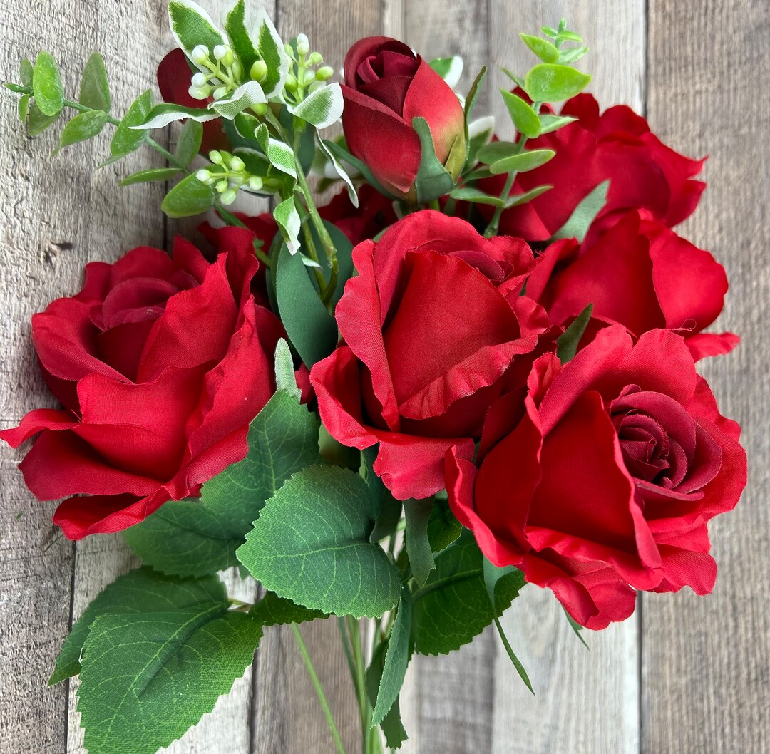 Red Rose Bunch Red Rose Bouquet for Home Decor Valentines Red Roses