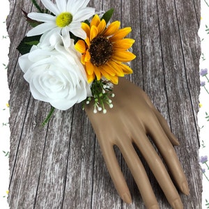 Artificial Sunflower Brides Bouquet Bridal Bouquets Sunflower Bridal Flowers Daisy Sunflower Bridesmaid Bouquet Wrist Corsage