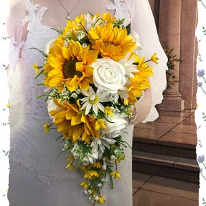 Artificial Sunflower Brides Bouquet Bridal Bouquets Sunflower Bridal Flowers Daisy Sunflower Bridesmaid Bouquet Cascading Bride