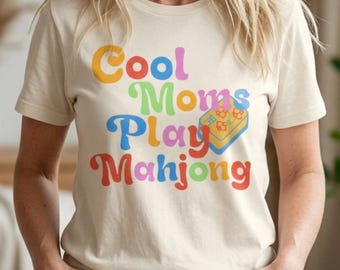 Camiseta "Mamás juegan al Mahjong" / Camiseta con estampado de fichas de Mahjong coloridas