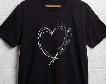 Camiseta con diseño de corazón y fichas de mahjong, regalo para amantes del mahjong