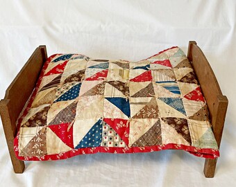 Wooden Dolls Bed with Bedding & Quilt