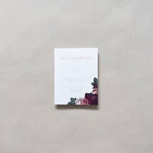 detalhes elegantes dos rosas marrons e cor-de-rosa cartão comemorativo | temperamental escuro cora convites vermelhos de <br> Entrega Rápida? Jantar de ensaio de boas-vindas | Semi-Personalizado | Clássico Tradicional