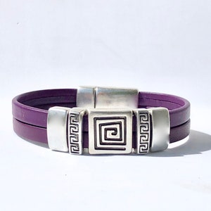 Leather Cuff Bracelets for Women, Leather Wristband, Gifts for Best Friend Female, Birthday Gifts Purple