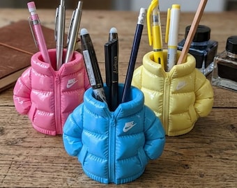 Feather Duvet Shaped Pen Holder Desk Organizer Original Design Gift for Office Accessories Stationery Streetwear