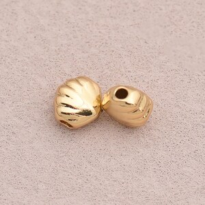 Tiny Scallop Shell Charm Pendant, 18K Gold Filled Sea Shell Bead for DIY Necklace Bracelet Jewelry  7*6.5mm