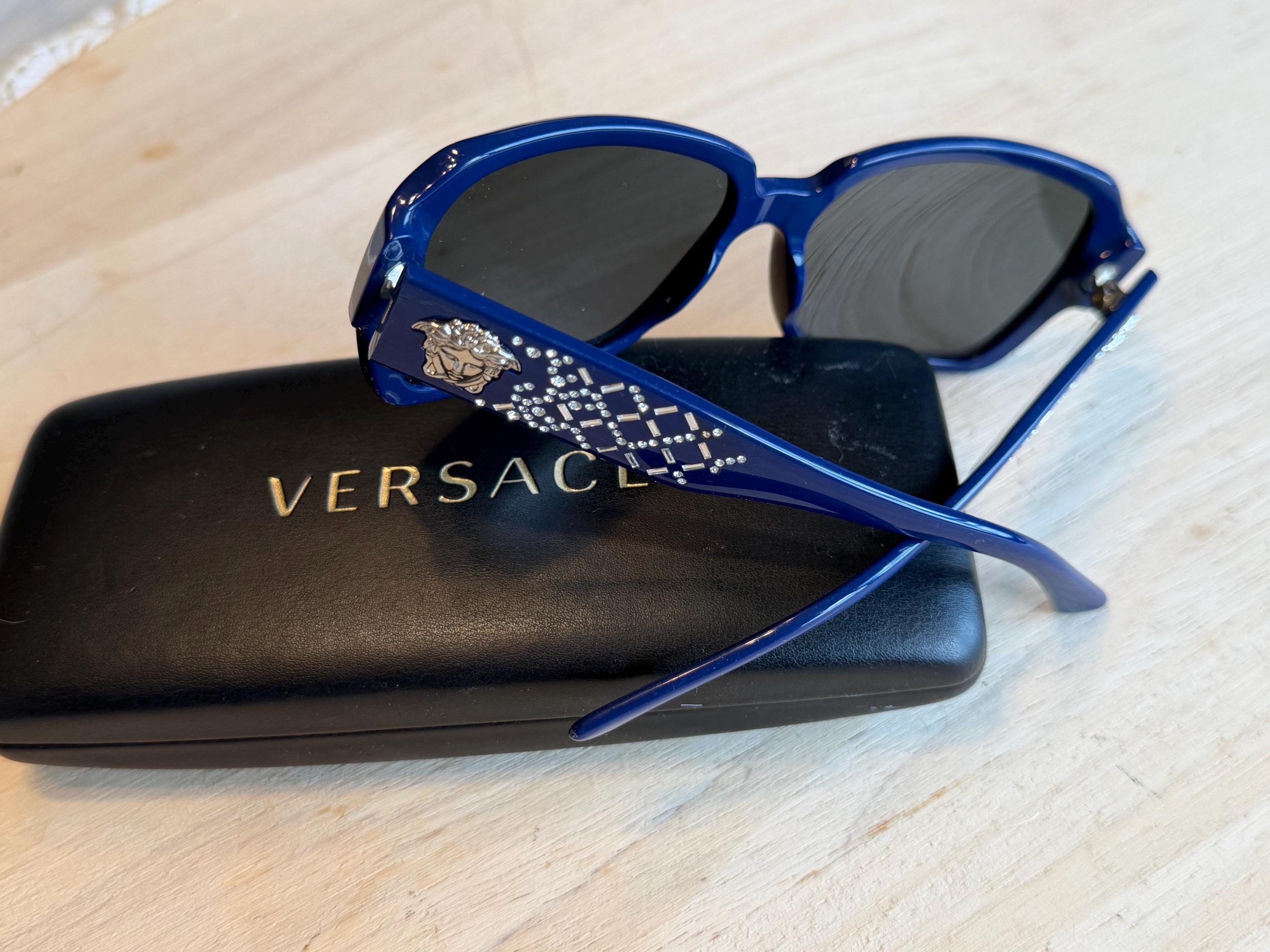 Vintage Versace MOD. 4204-B Sunglasses - Royal Blue With Medusa