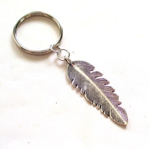 Antiqued Silver Feather Keychain, Bird Feather Keychain, Unisex Keychain, Large Feather Key Ring, Silver Feather Key Chain