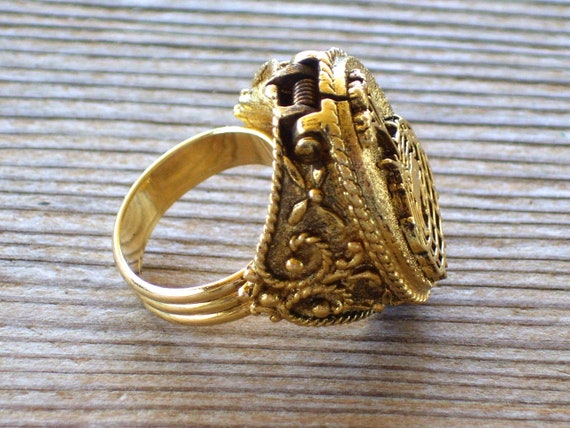 Vintage CORDAY Unicorn Locket Ring, Unicorn Ring,… - image 5