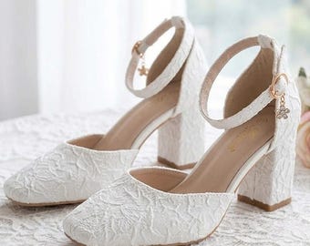 1996 Prada Antiqued Floral Mary Janes / EU 39, US 8.5 - Etsy