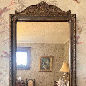 Antique Gold tone Rectangular Victorian Mirror: Late 1800s - Early 1900s (25"x14"x.75")