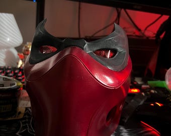 Red hood Outlaws mask. Painted and 3d printed ready to wear.