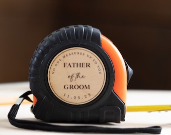 Father of the Groom gift, Tape measure personalized with wedding date, wedding gift to dad from son, Parents Wedding Gifts, Dad son gift