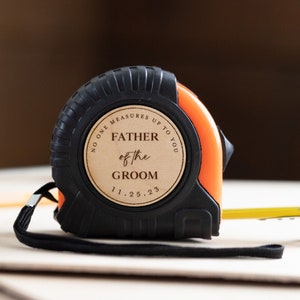 Father of the Groom gift, Tape measure personalized with wedding date, wedding gift to dad from son, Parents Wedding Gifts, Dad son gift