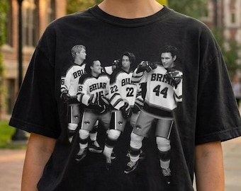 Off Campus Hockey Team Shirt | Briar University Hockey Tee For Women | Hockey Romance Reader Gift | BookTok Fan Shirt