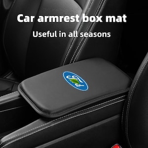 Skyddsdyna i mittarmstödet i memory foam från Ford