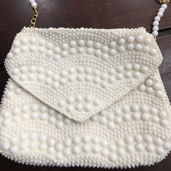 Vintage white bubble bead shoulder bag 1960