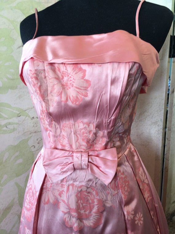 1950 Vintage dress pale pink taffeta  xsm small - image 2
