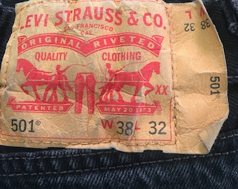 Levi’s original 501 W38  L32  1980 denim classic straight  leg button fly