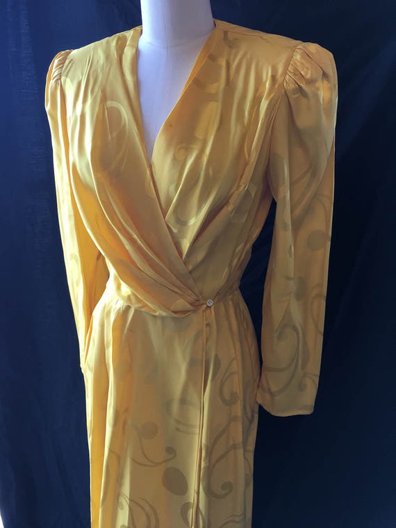 1980 vintage dress yellow silk medium small - image 4