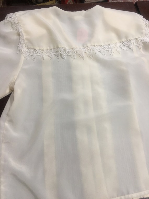 Retro pheasant blouse creme satin large work lace… - image 9
