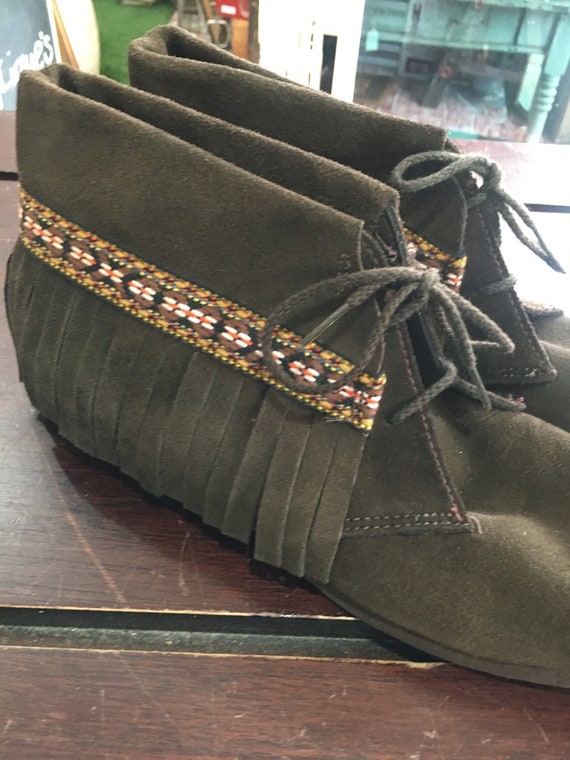 Gaymode Penney’s suede hippie moccasins 9aa 1960