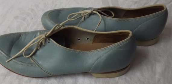 Vintage Powder Blue bowling shoes with white lace… - image 4