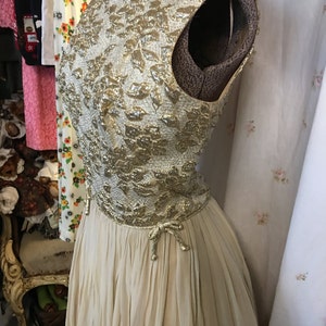 1950 vintage dress Gold Lama small image 2