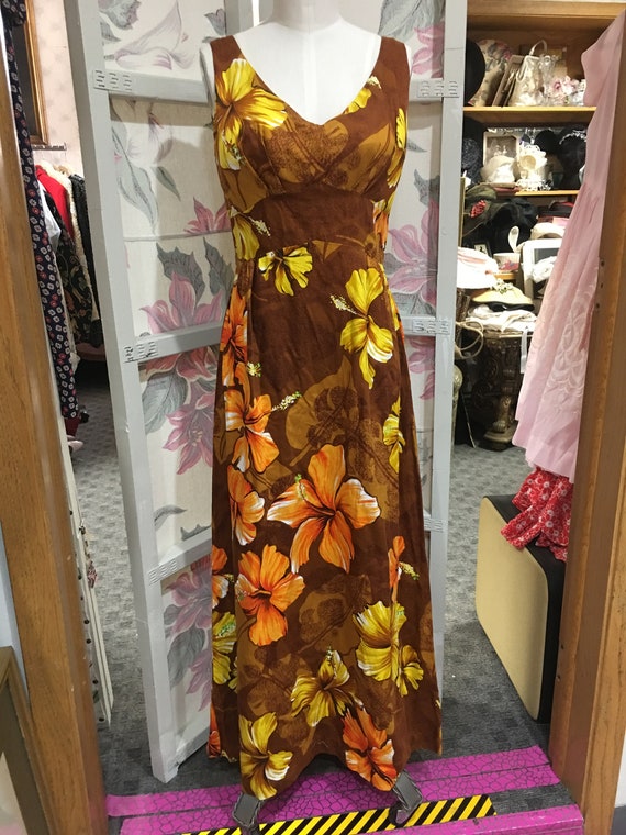 1950 vintage dress Muumuu gold brown floral mediu… - image 4