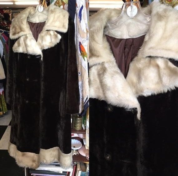 Penny lane boho chic faux fur large 1970 coat but… - image 1