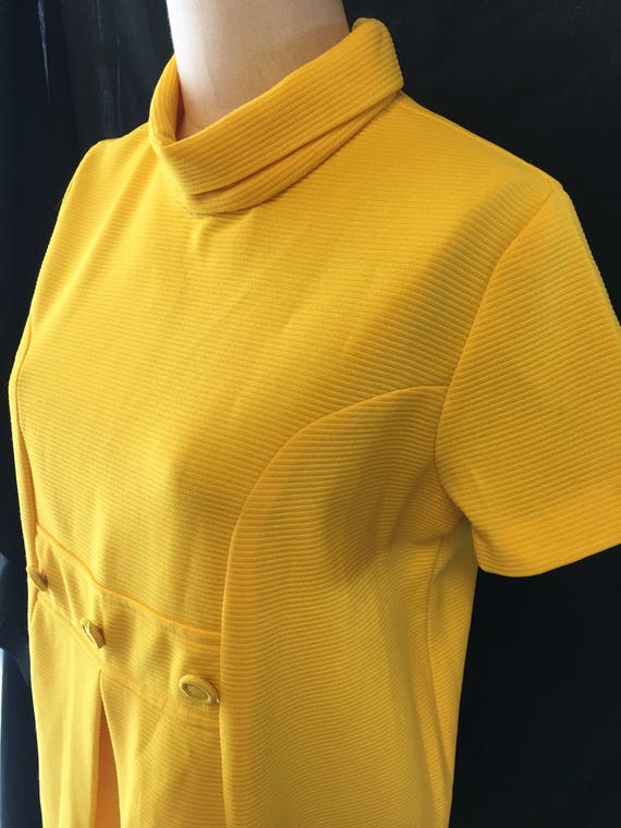 1960s Yellow Knit Sweater Top