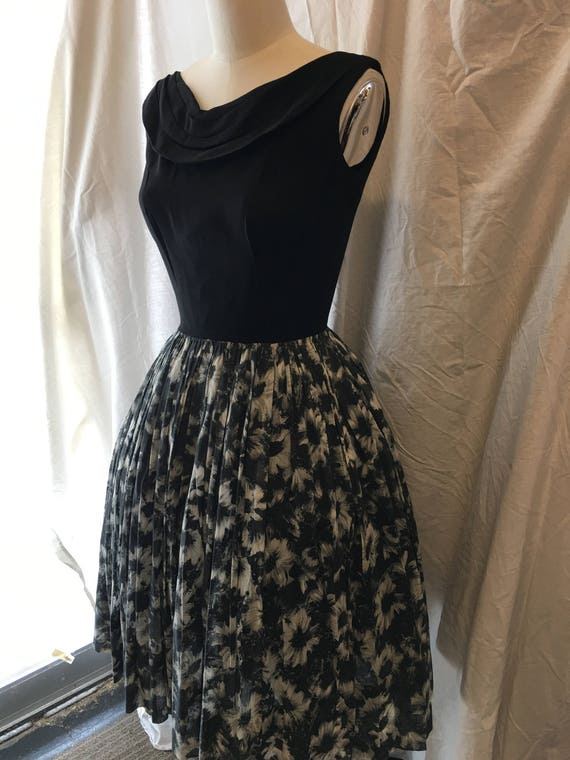 1950 vintage dress black sheer floral small xsmal… - image 5