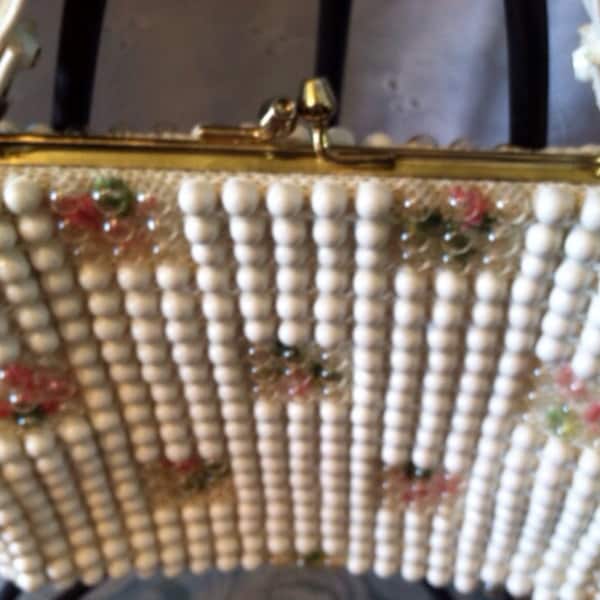 Vintage 1960s Floral Beaded Handbag